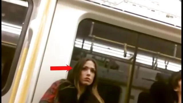 Carolyn chupando el videos eroticos monjas clítoris de 10 pulgadas de Sexy Desiree