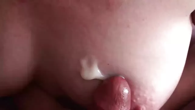 Belleza de ébano tomando una polla gigante - Parte 2 en videos eroticos taboo Analbabetube.com