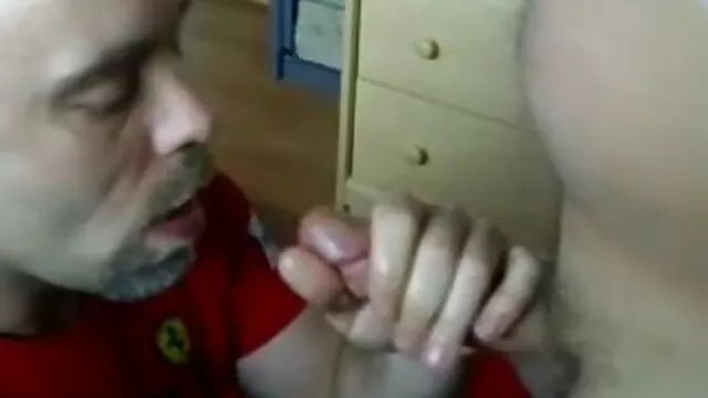 Sucio padrastro golpea a videos eritico la hija de Foxy Avi Love