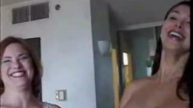 A la mierda el colombianas eroticas castigo para hot cutie jacker