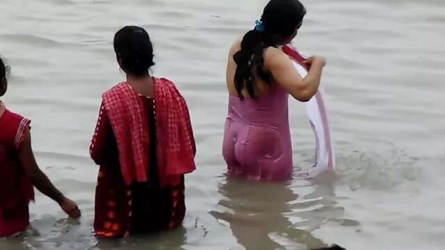 Jovencita chupa, rines y se la follan por el culo apretado videos eroticos en español para