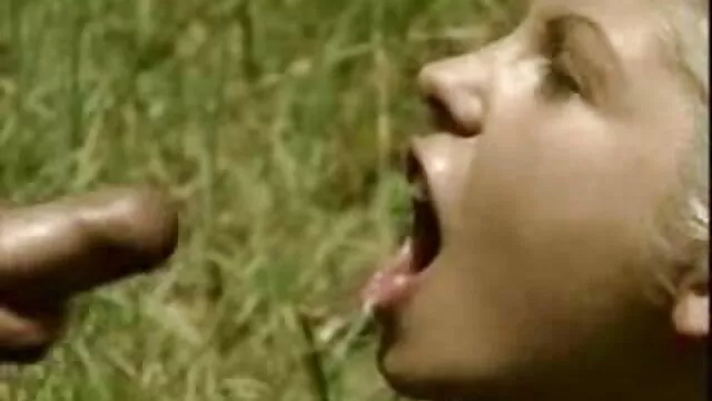 Puta embarazada follada por una videos eroticos mujer gran polla negra (TerriFieR)