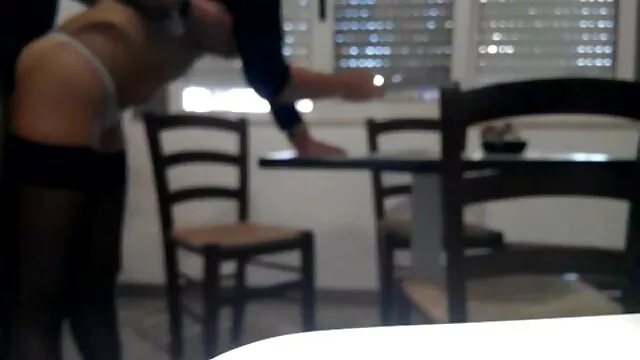 BF engaña a su novia con creampie de videos eroticos retro compañero de cuarto